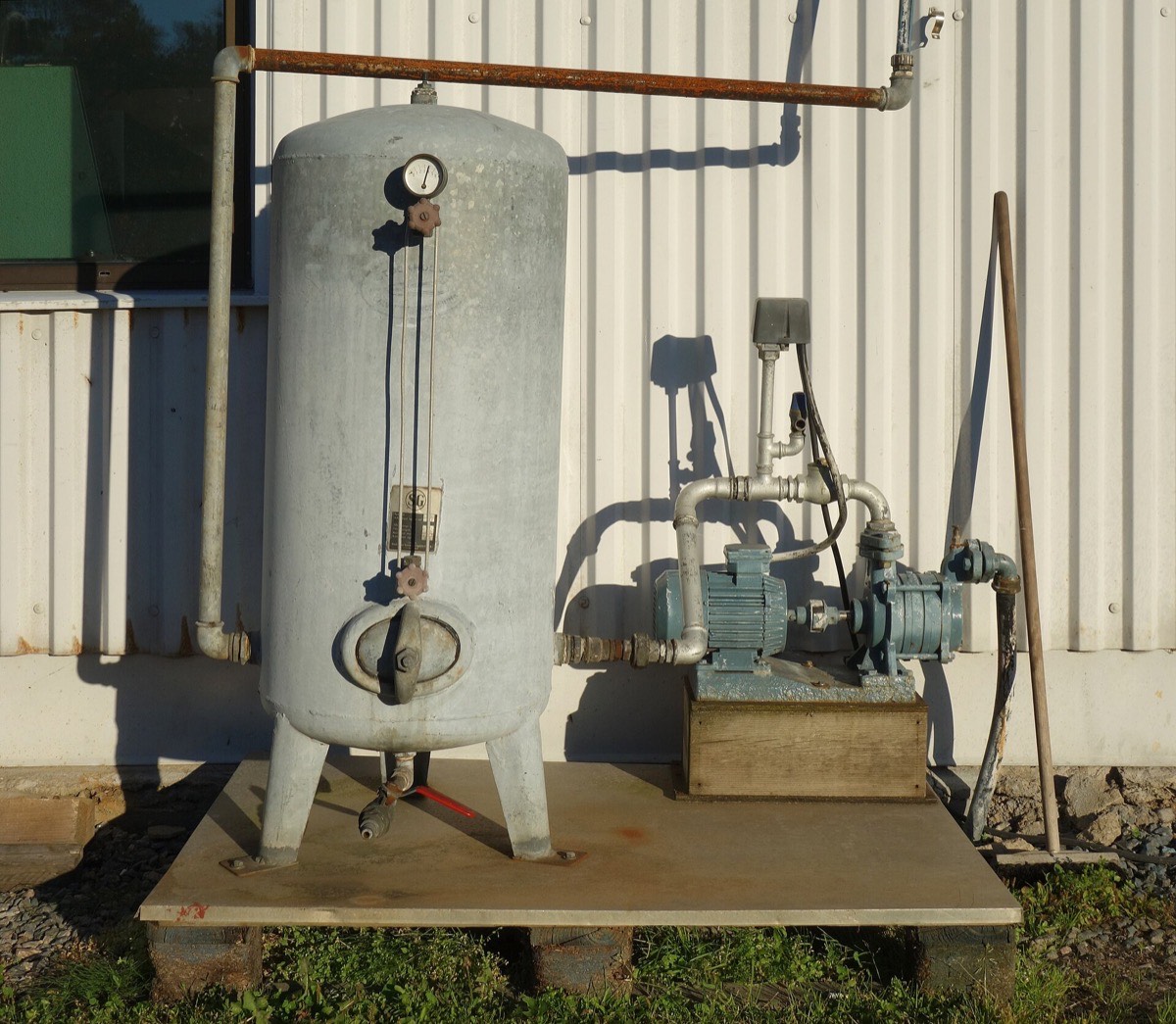 A pressure tank connected to a water pump